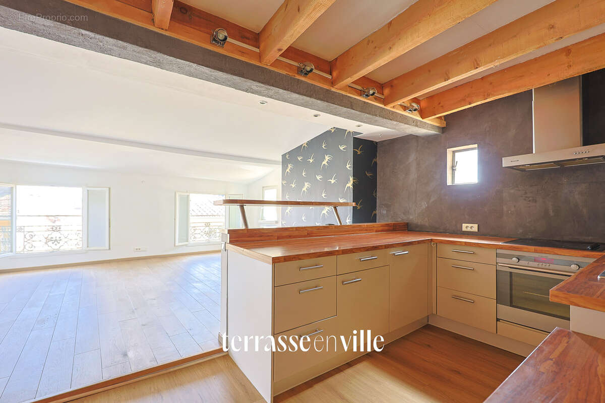Appartement à AIX-EN-PROVENCE