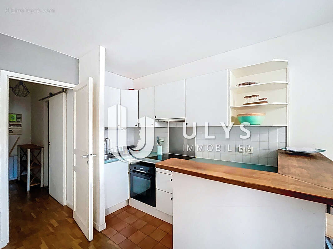 Appartement à PARIS-11E