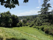 Terrain à CHARBONNIERES-LES-BAINS