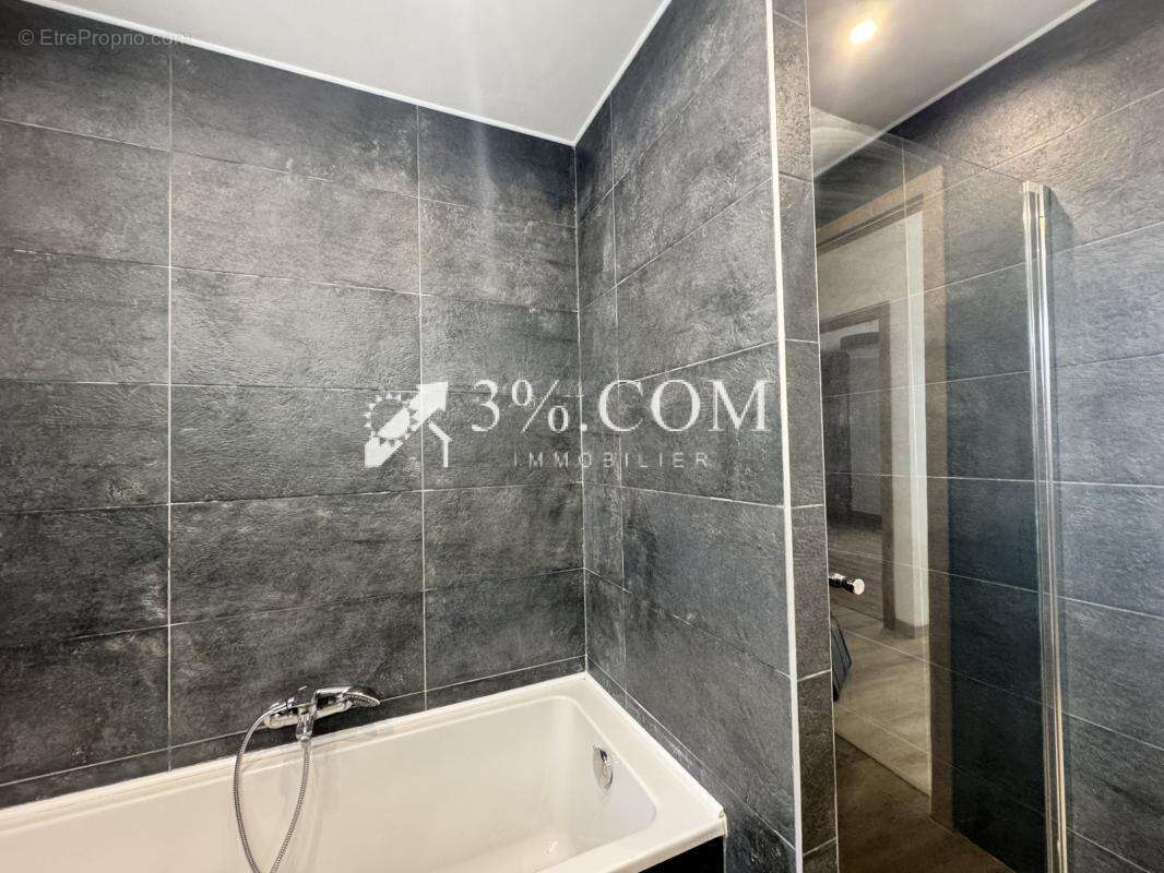 3%.COM lumineux 3 pièces 69m2 rez-de-jardin + garage et park - photo 11