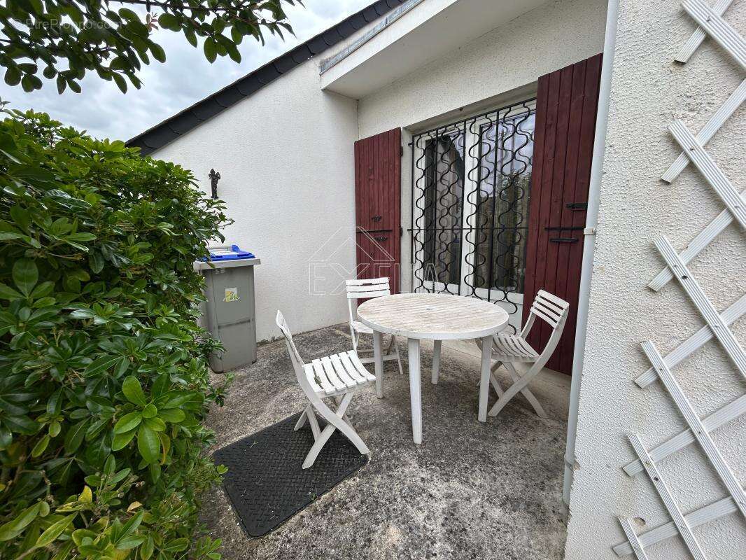 Maison à ROSNY-SUR-SEINE