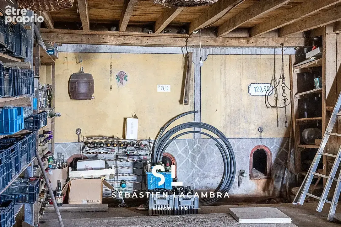 Corps de ferme du XVIIIe siècle rénové   160 m2 habitables, nombreuses dépendances et remarquable potentiel - photo 28