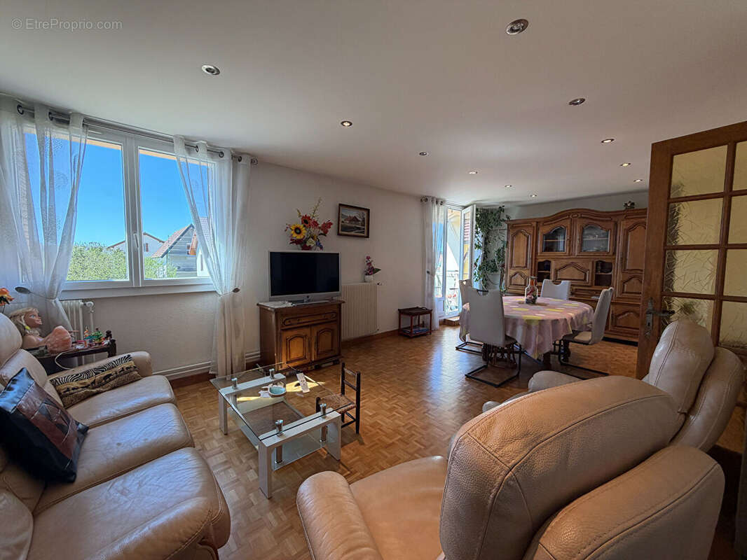 Appartement à PONTARLIER