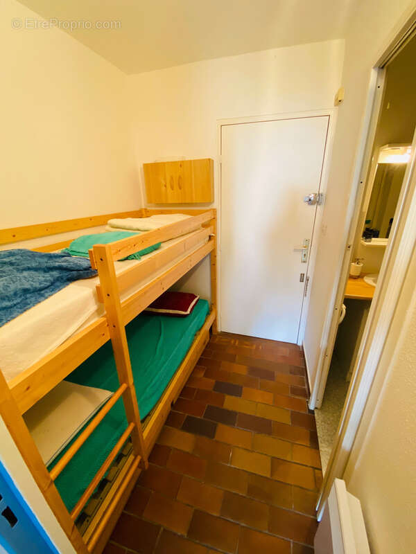 Appartement à SAINT-CYR-SUR-MER