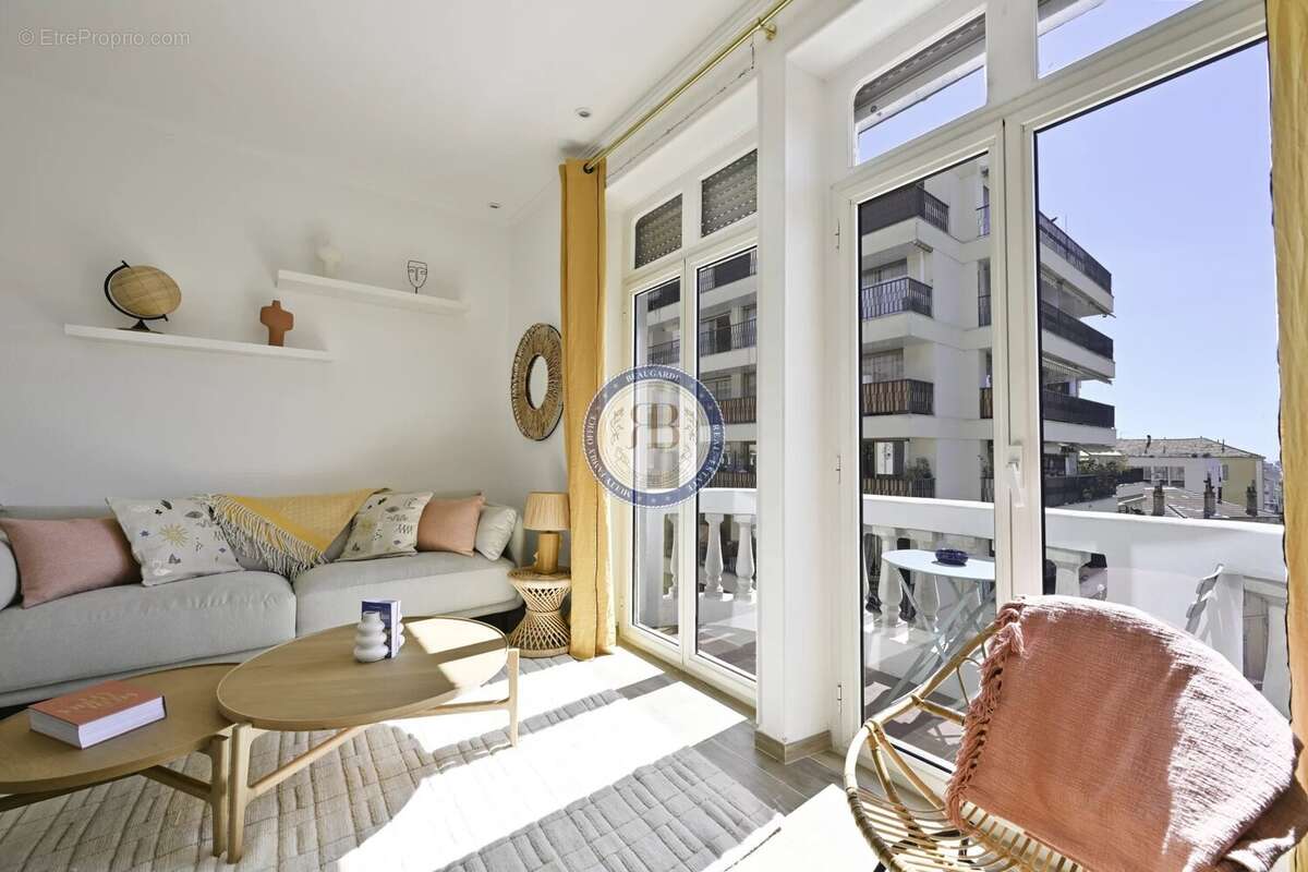 Appartement à CANNES