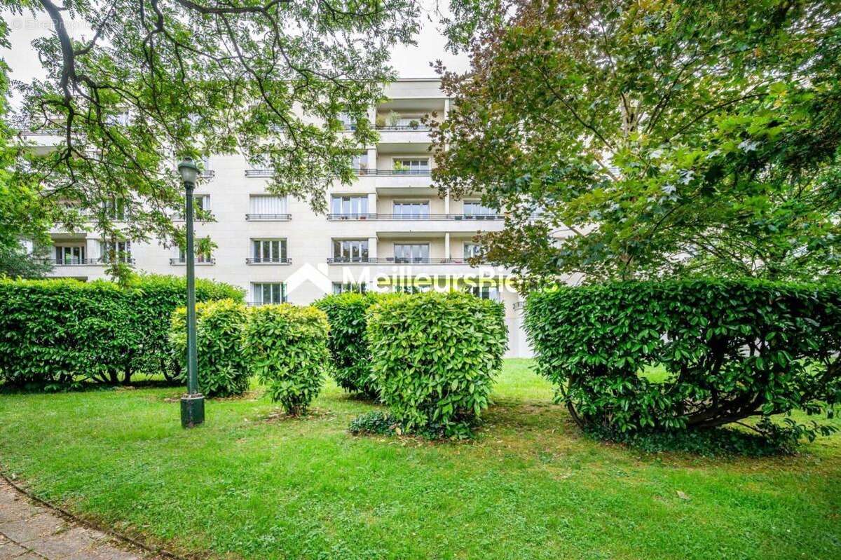 Appartement à SEVRES