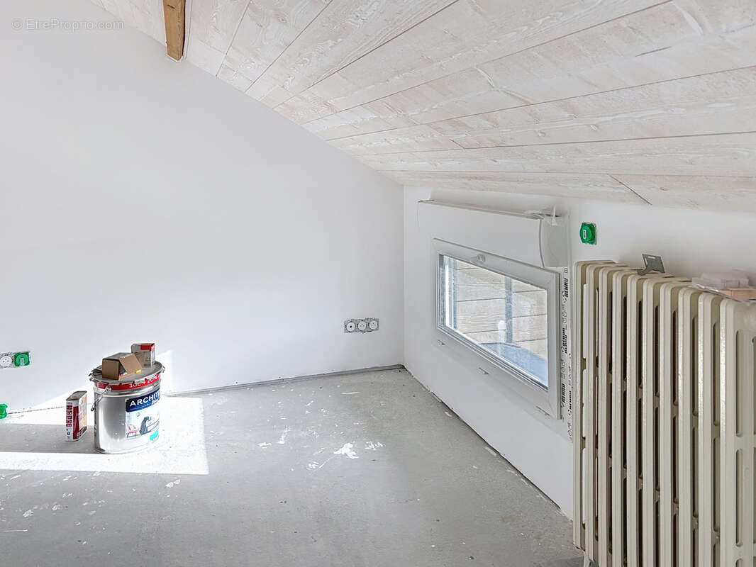 Maison à VILLEDIEU-LES-POELES