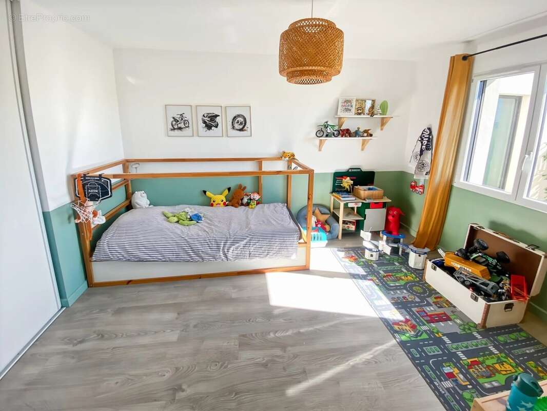 Maison à CASTELGINEST