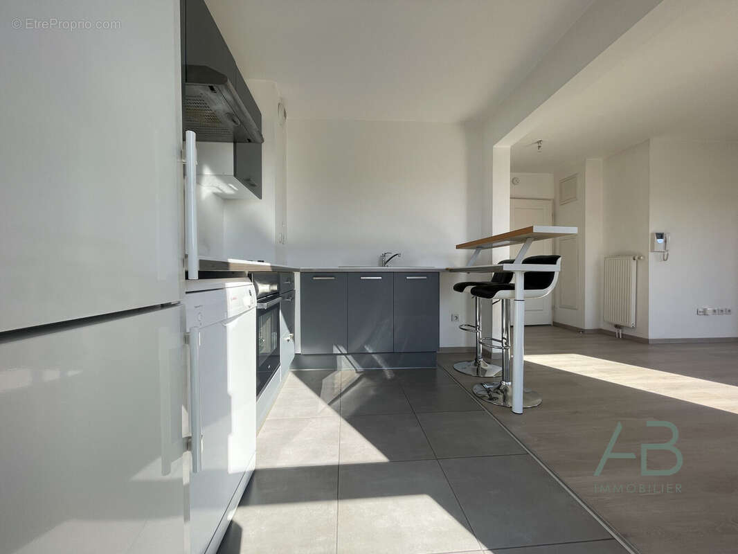 Appartement à MONS-EN-BAROEUL