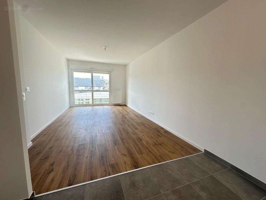 Appartement à ROMAINVILLE