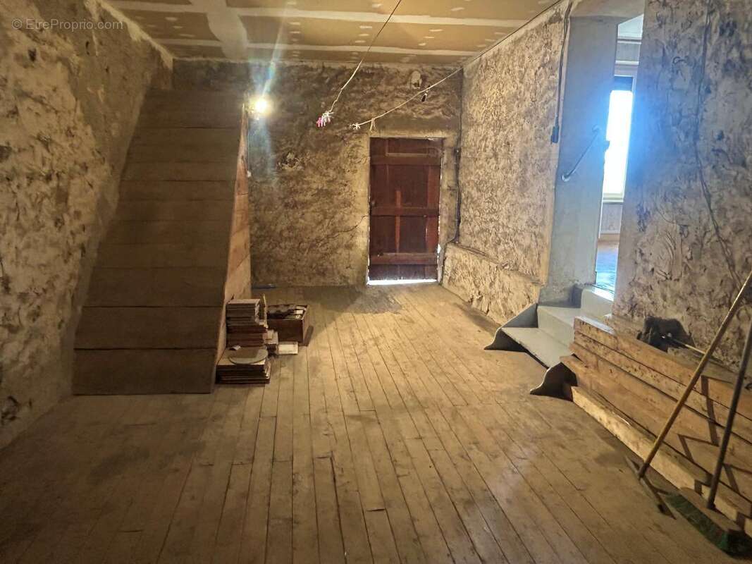 Maison à LEUVRIGNY