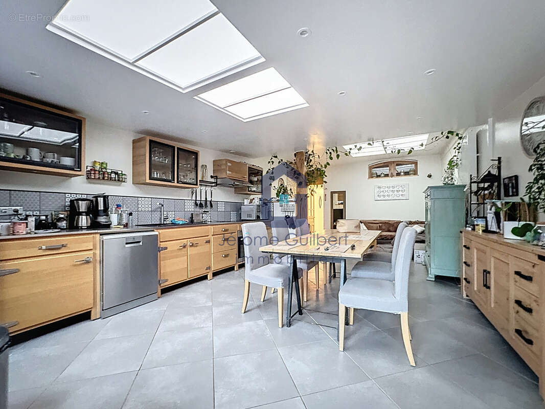 Maison à VILLENEUVE-D&#039;ASCQ