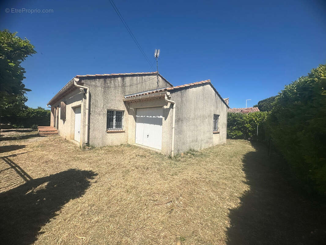 Maison à SAINT-MARTIN-DE-CRAU