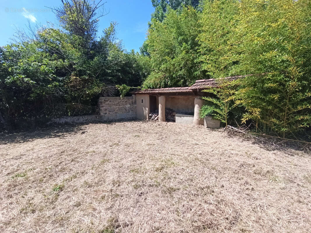 Terrain à AUSSILLON