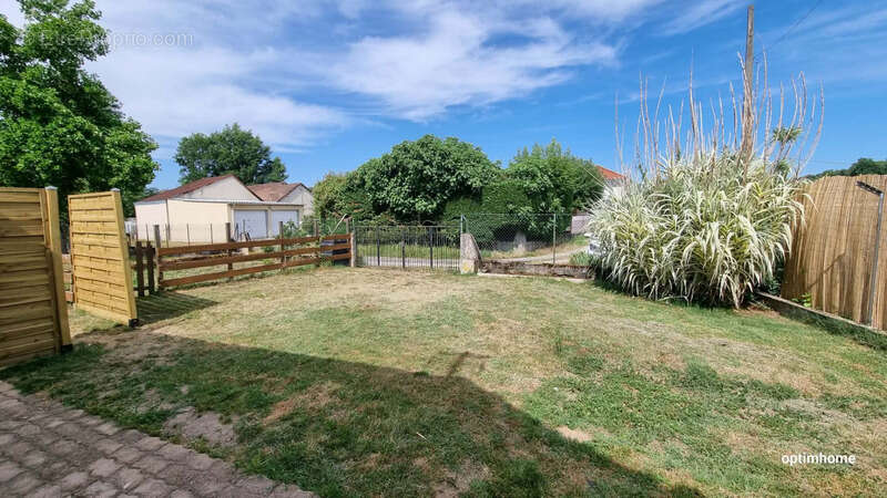 Maison à vendre 3 pièces SAINT PANTALEON DE LARCHE (19) - photo 11