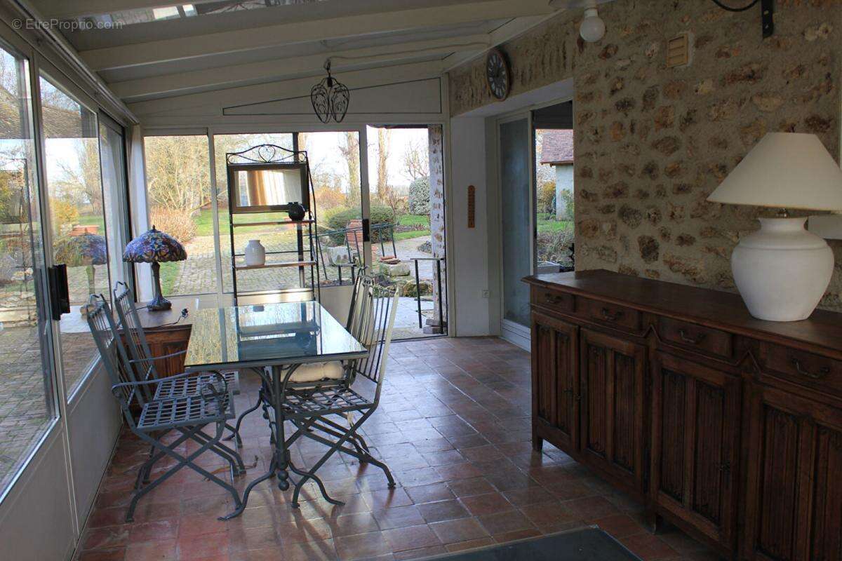 Maison à CERNAY-LA-VILLE