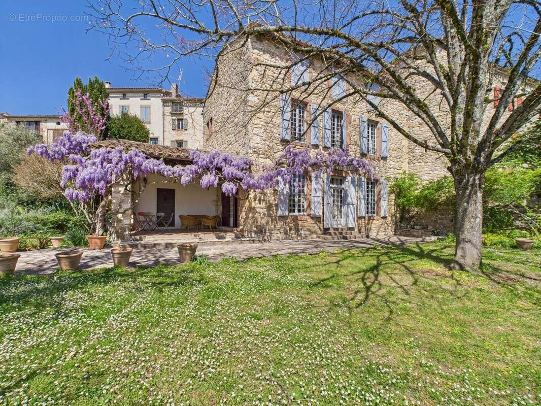 Maison à CORDES-SUR-CIEL