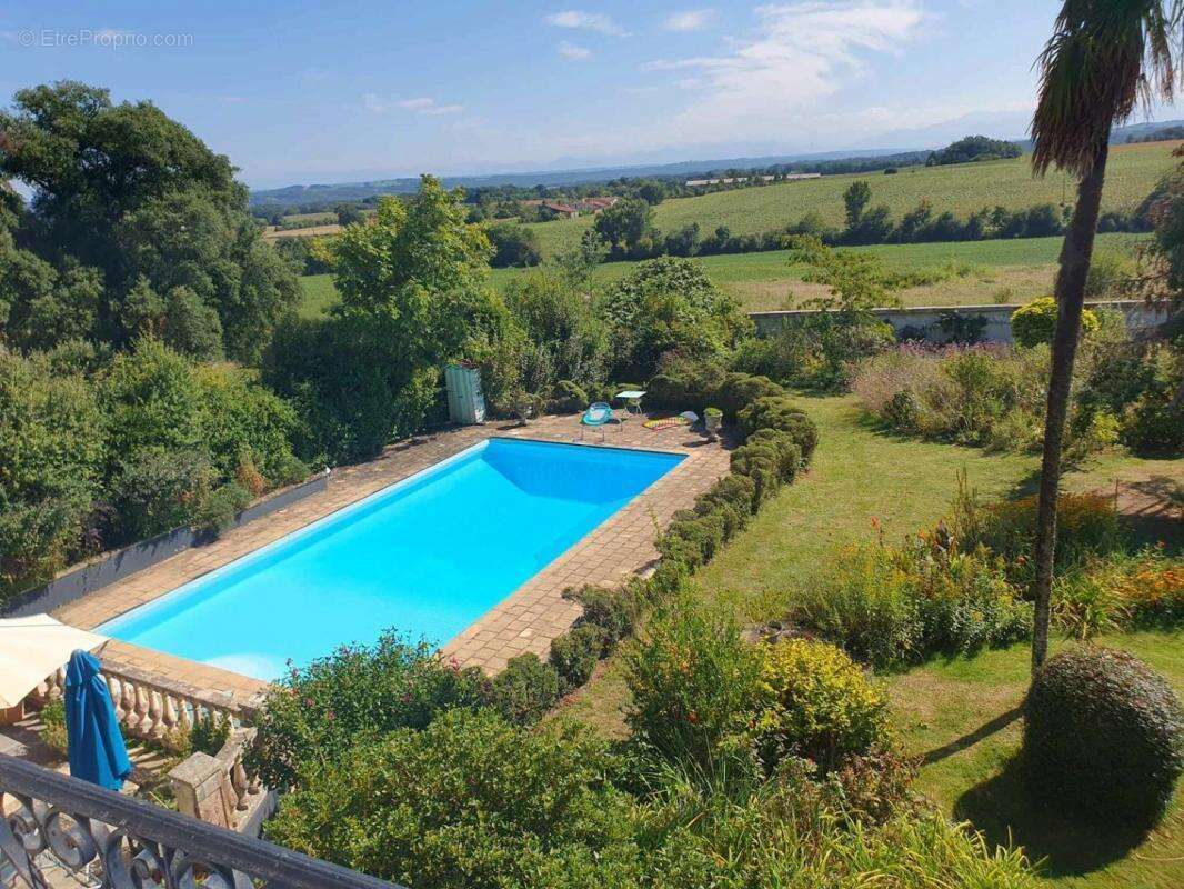 Maison à SAINTE-DODE