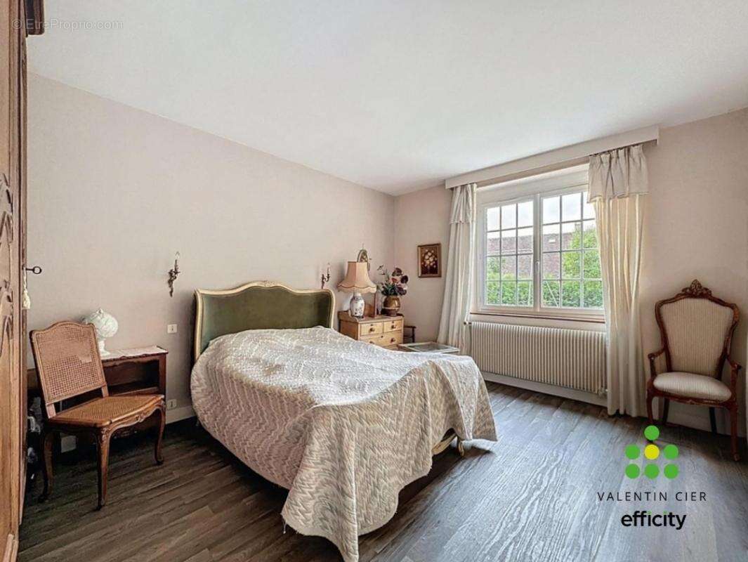 Maison 179 m² à Chateauneuf-En-Thymerais  - photo 6