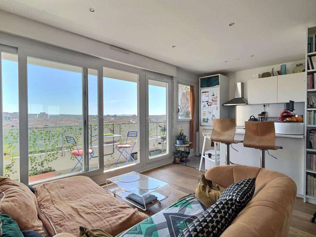Appartement à BORDEAUX
