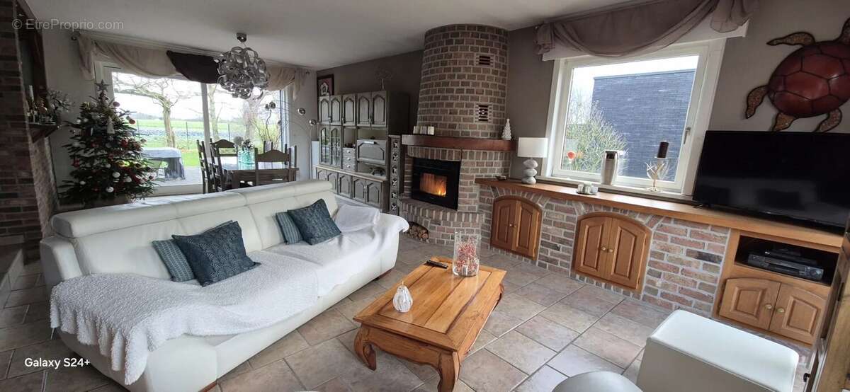 Maison à QUESNOY-SUR-DEULE