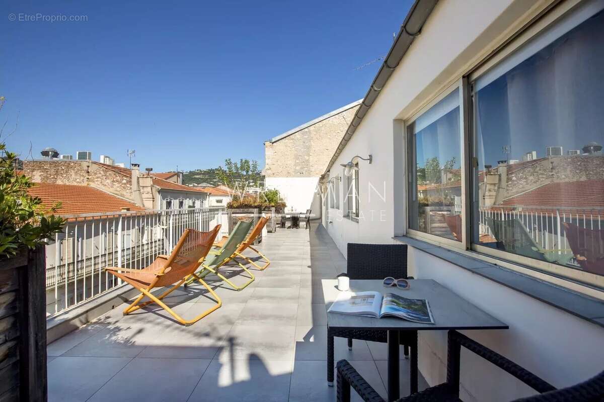 Appartement à CANNES