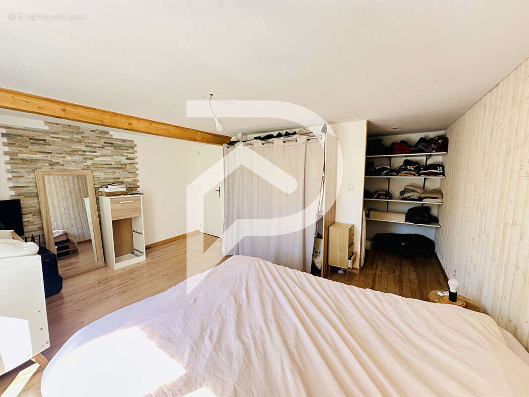 Maison à CHATEAUVILLAIN