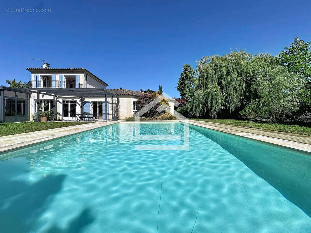 Maison à ARSAC