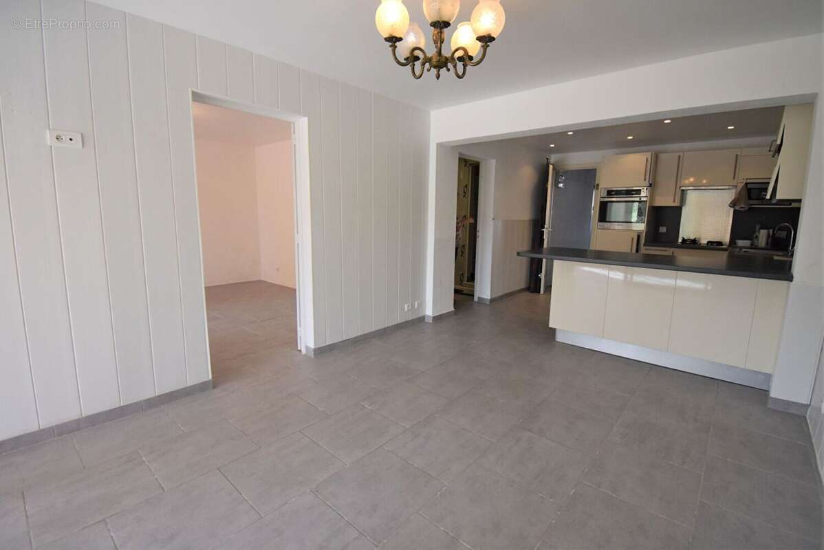 Maison à SAINT-RAPHAEL