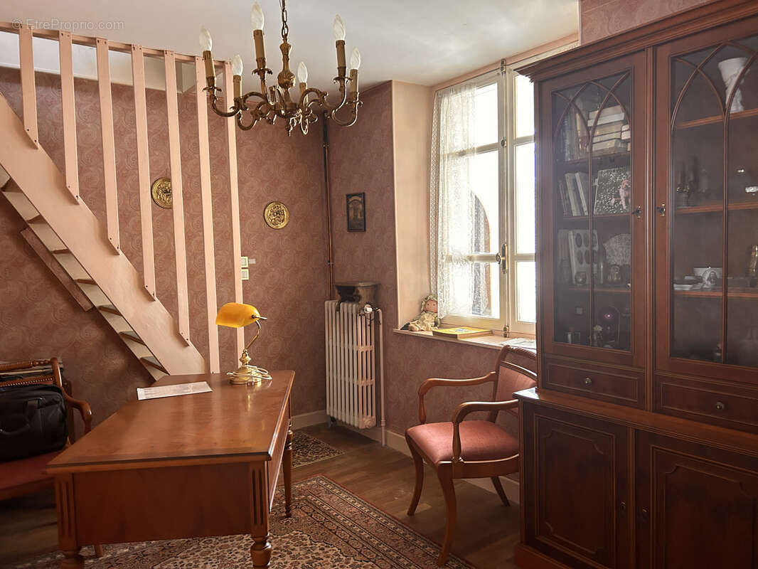 Maison à LE PONT-CHRETIEN-CHABENET