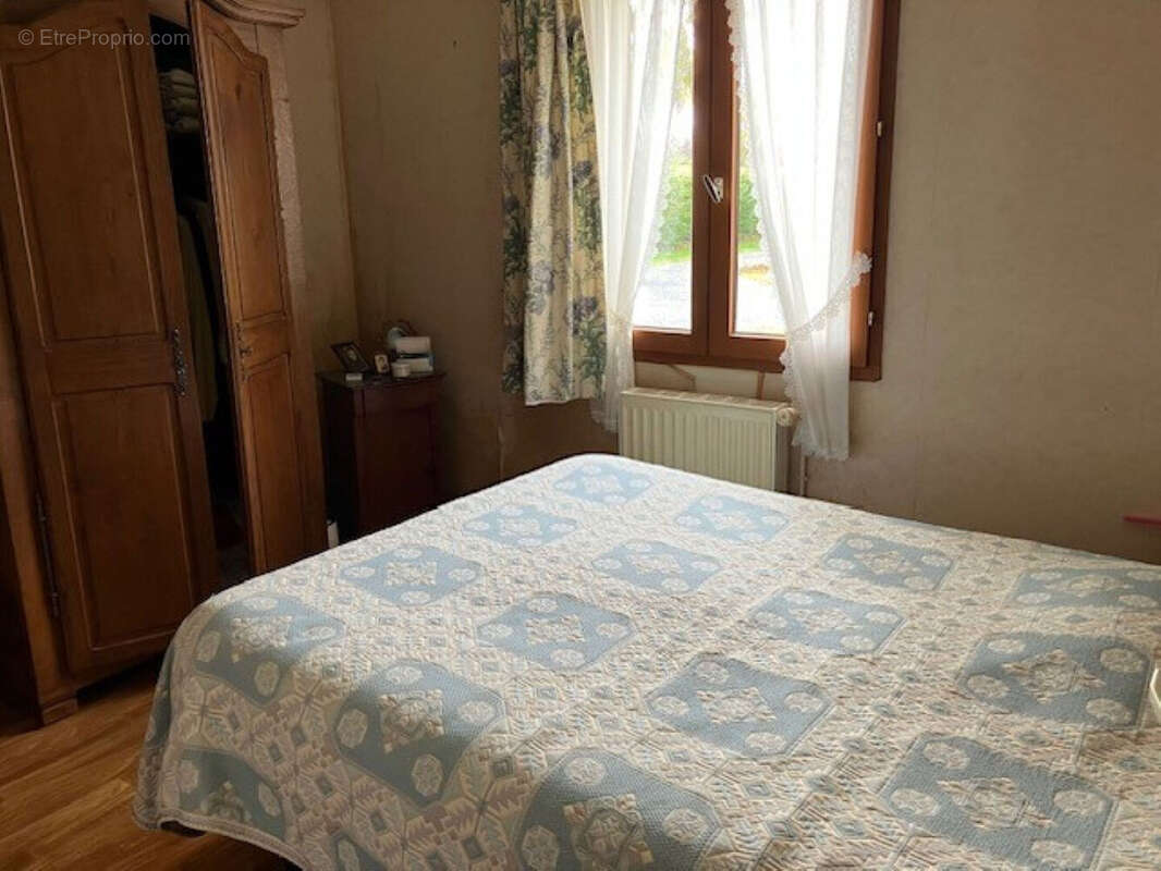 Maison à PONT-L&#039;EVEQUE