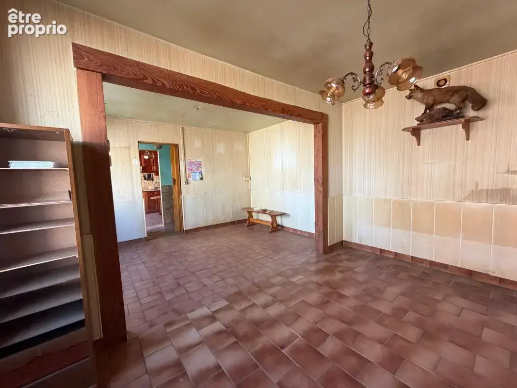 Mareuil sur lay dissais 85320 calme absolu avec tout a pied maison a rafraichir avec garage a prix fou - photo 5