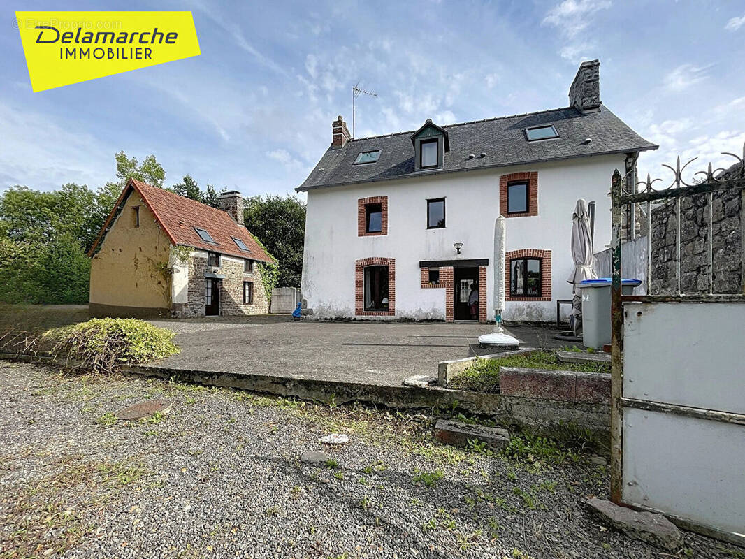 Maison à SAINT-AUBIN-DES-PREAUX