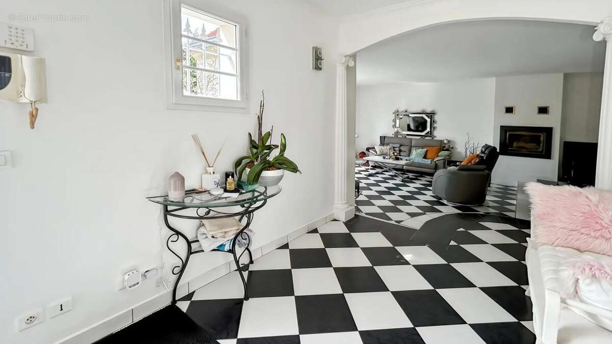 Maison à SOIGNOLLES-EN-BRIE