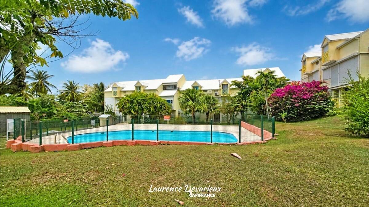 Appartement à LE GOSIER