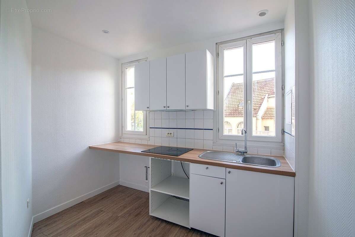 Appartement à COLOMBES