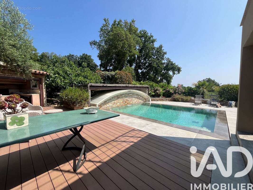 Photo 4 - Maison à COGOLIN