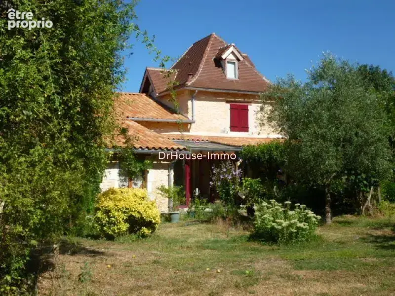 Maison 9 pièces 240 m² à vendre à Riberac (24600) - photo 10
