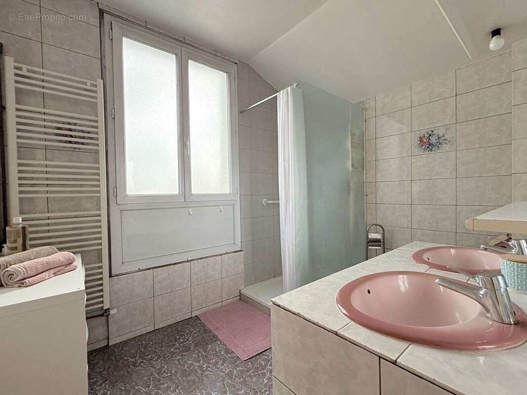 Maison à RIS-ORANGIS