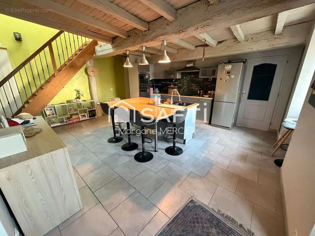 Photo 2 - Maison à LOUZY