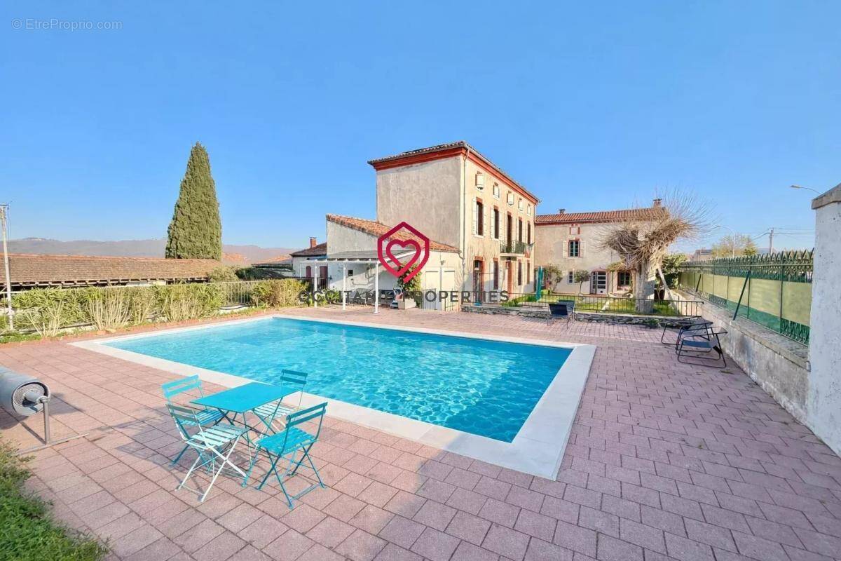 Maison à SAINT-JEAN-DU-FALGA