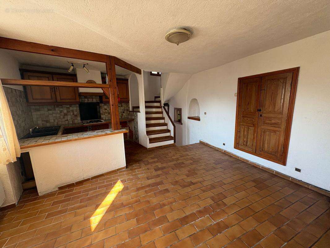 Maison à SAINT-SAUVEUR-SUR-TINEE