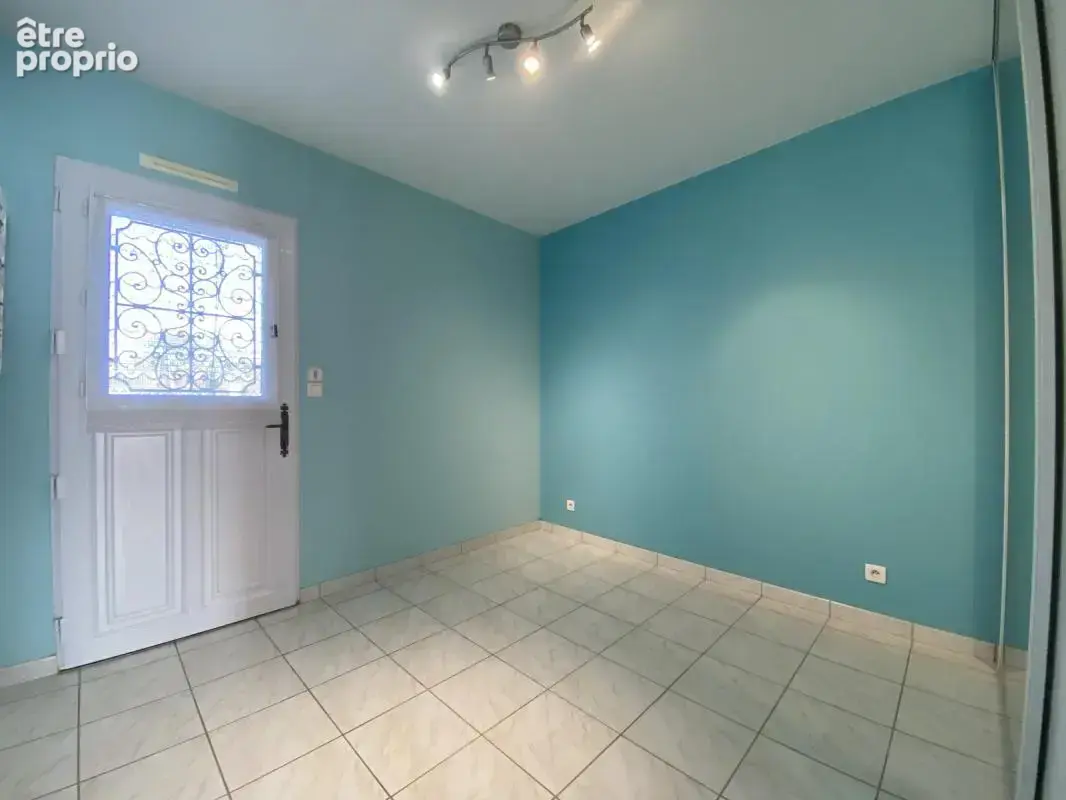 Maison de plain-pied à proximité des commerces - photo 8