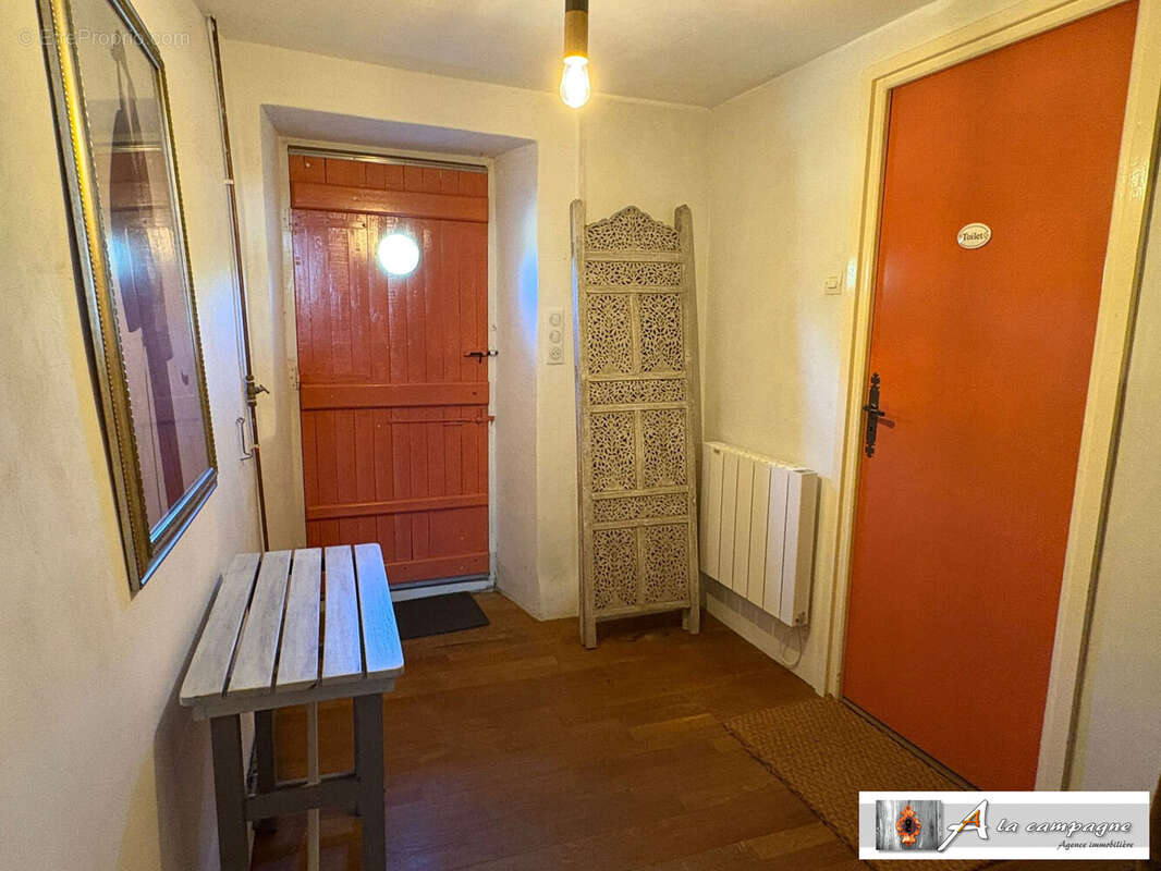 Maison à SAINT-MAURICE-PRES-PIONSAT
