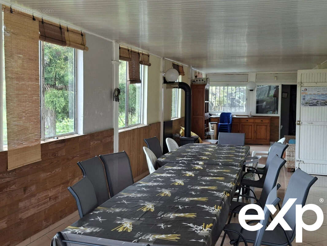 Maison à LA PLAINE-DES-PALMISTES