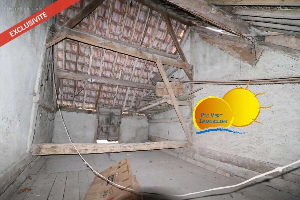 Appartement à AUXONNE