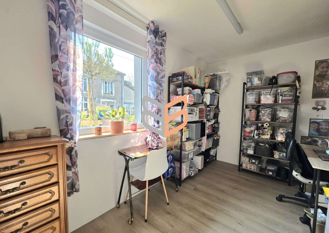 Maison 145 m² à Saint-Laurent-Sur-Othain  - photo 8