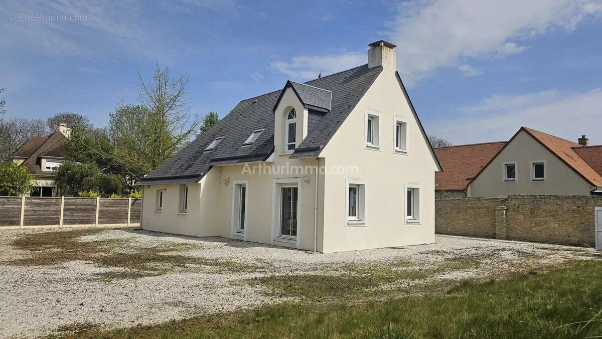 Maison à CUVERVILLE