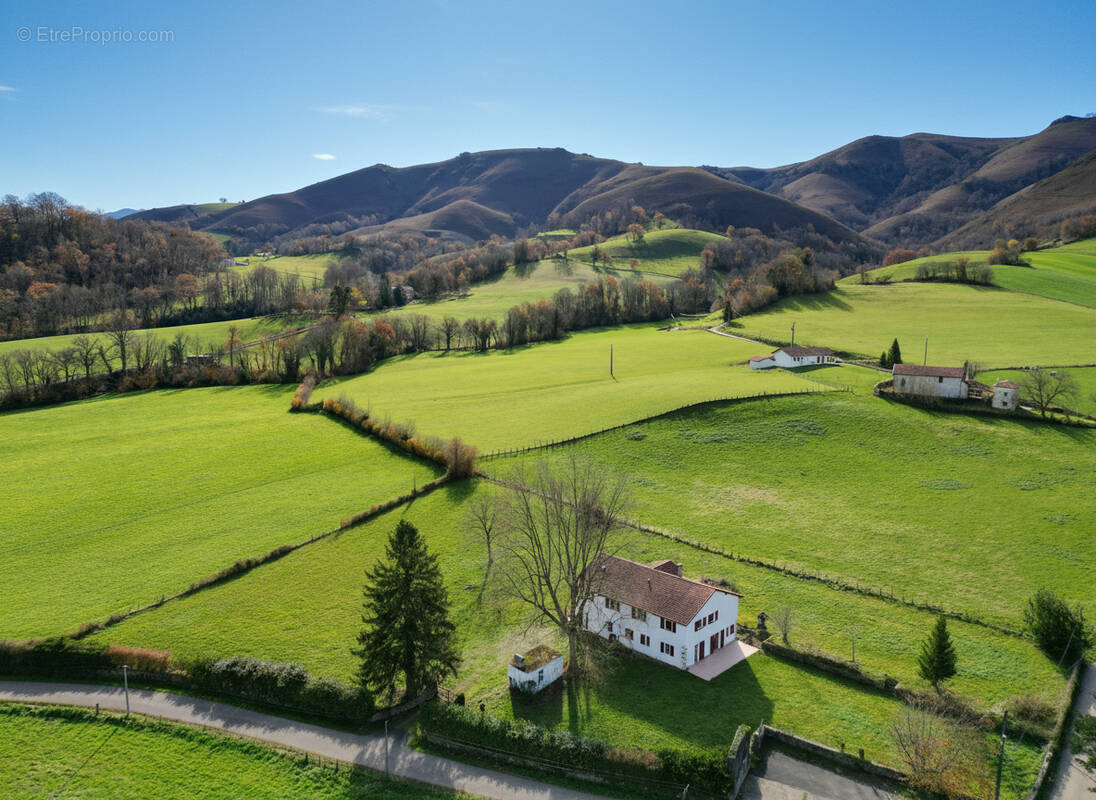 Maison à SAINT-JEAN-PIED-DE-PORT
