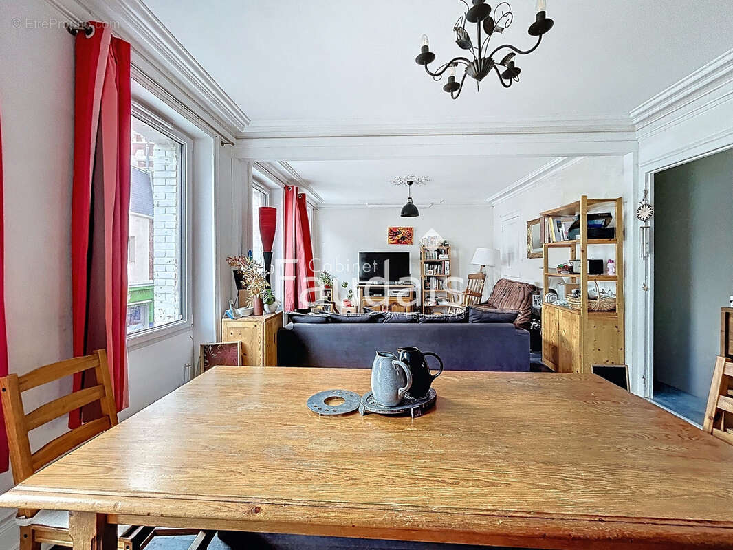 Appartement à BARNEVILLE-CARTERET